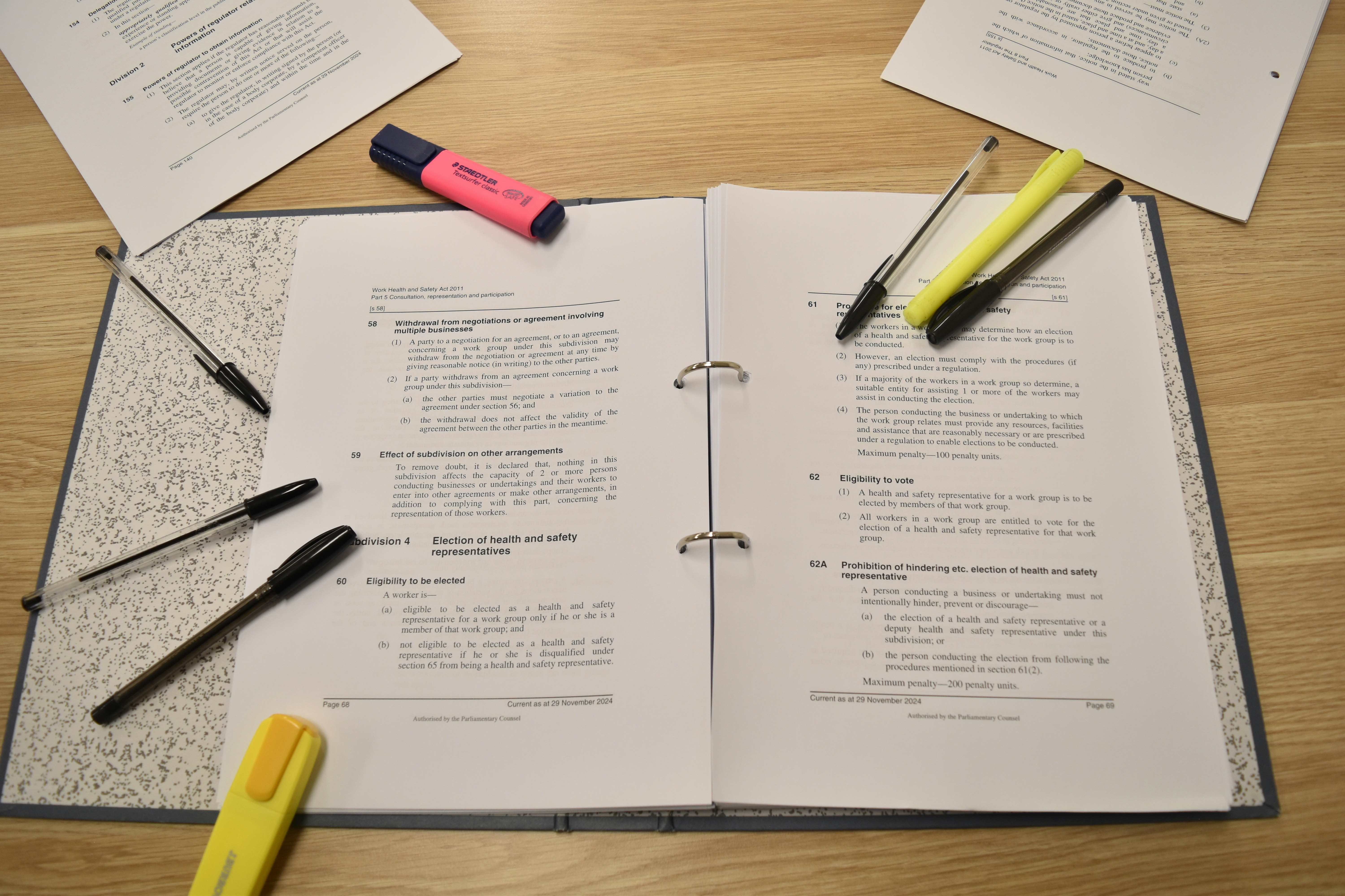 Book 1:1 Understanding & Identifying Research Method