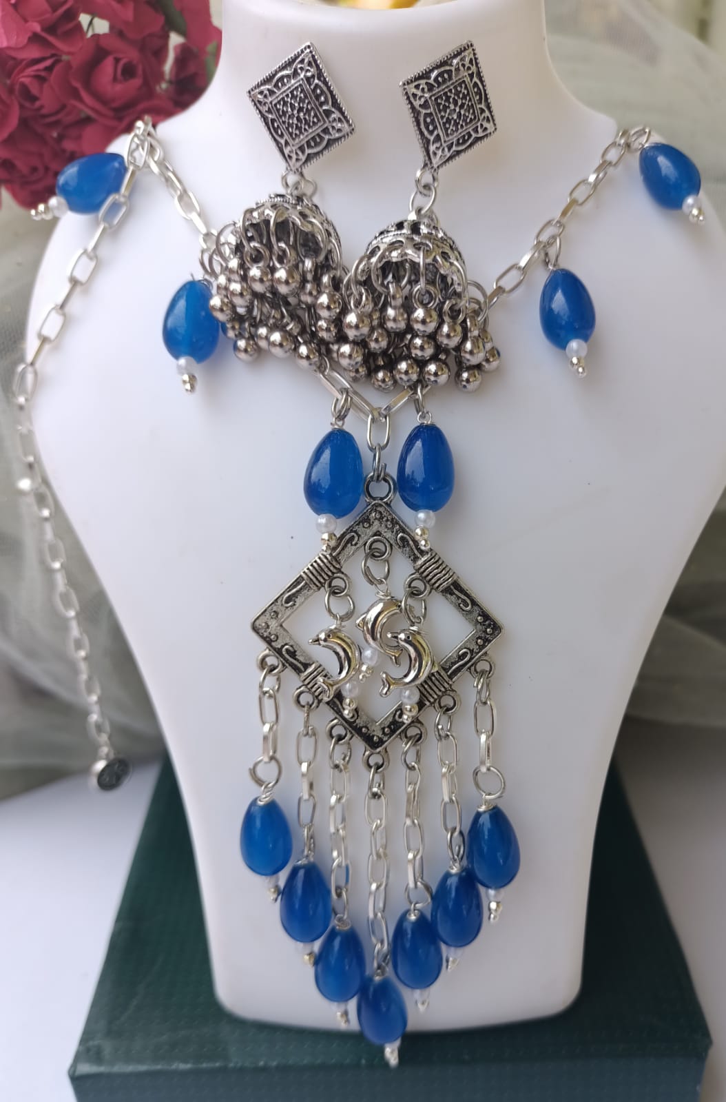 Handcrafted Silver and Blue Gemstone Necklace Set