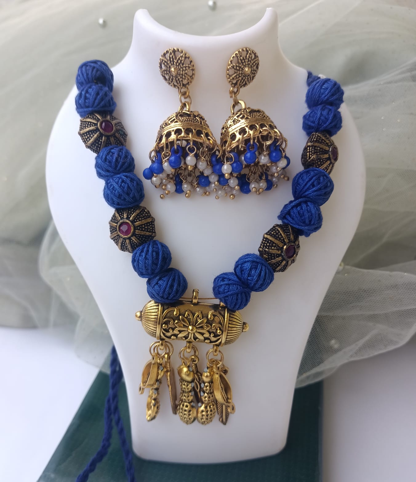 Handcrafted Blue Thread Necklace Set