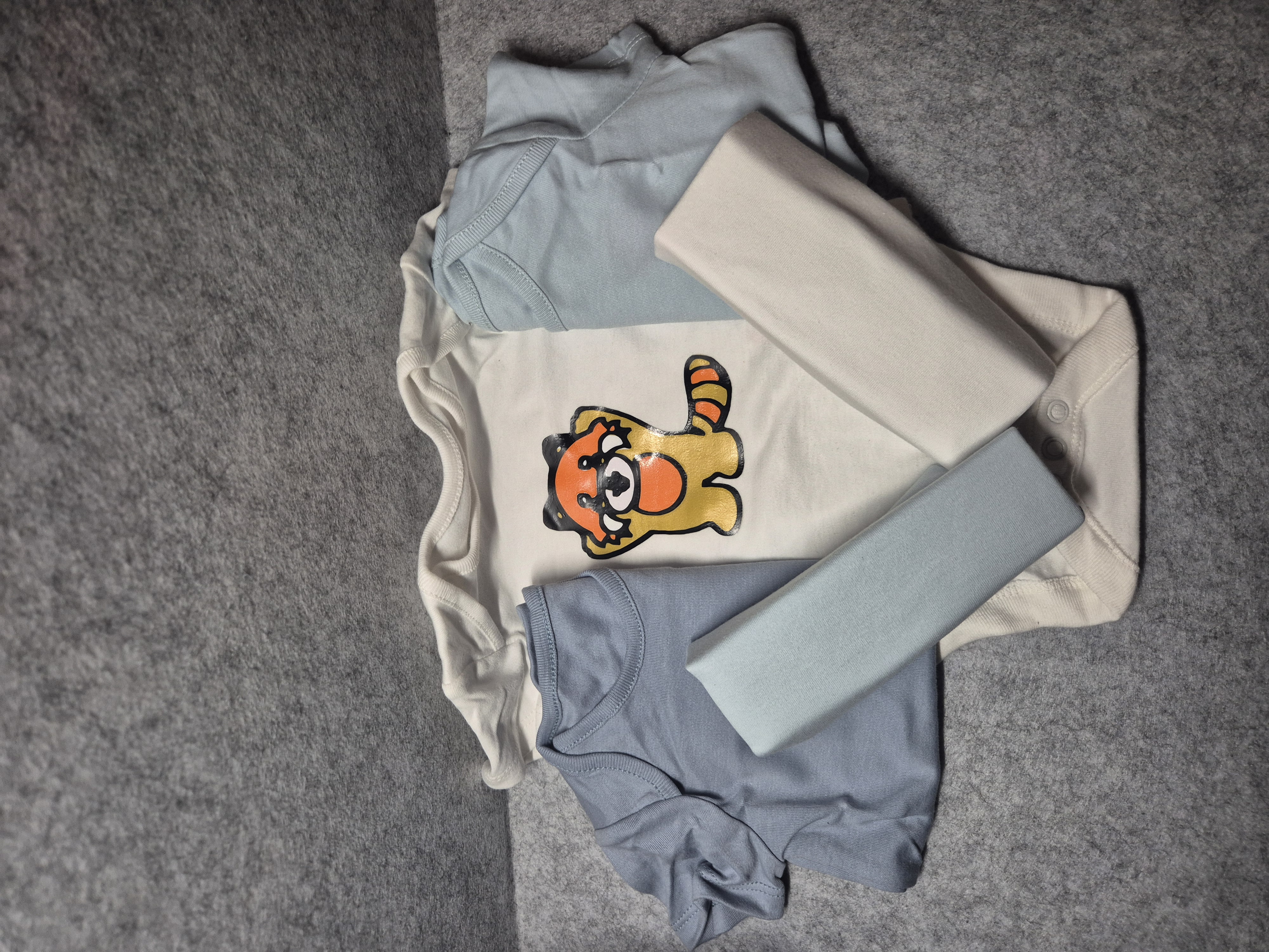 Short sleeve bodysuit (Pack of 5)