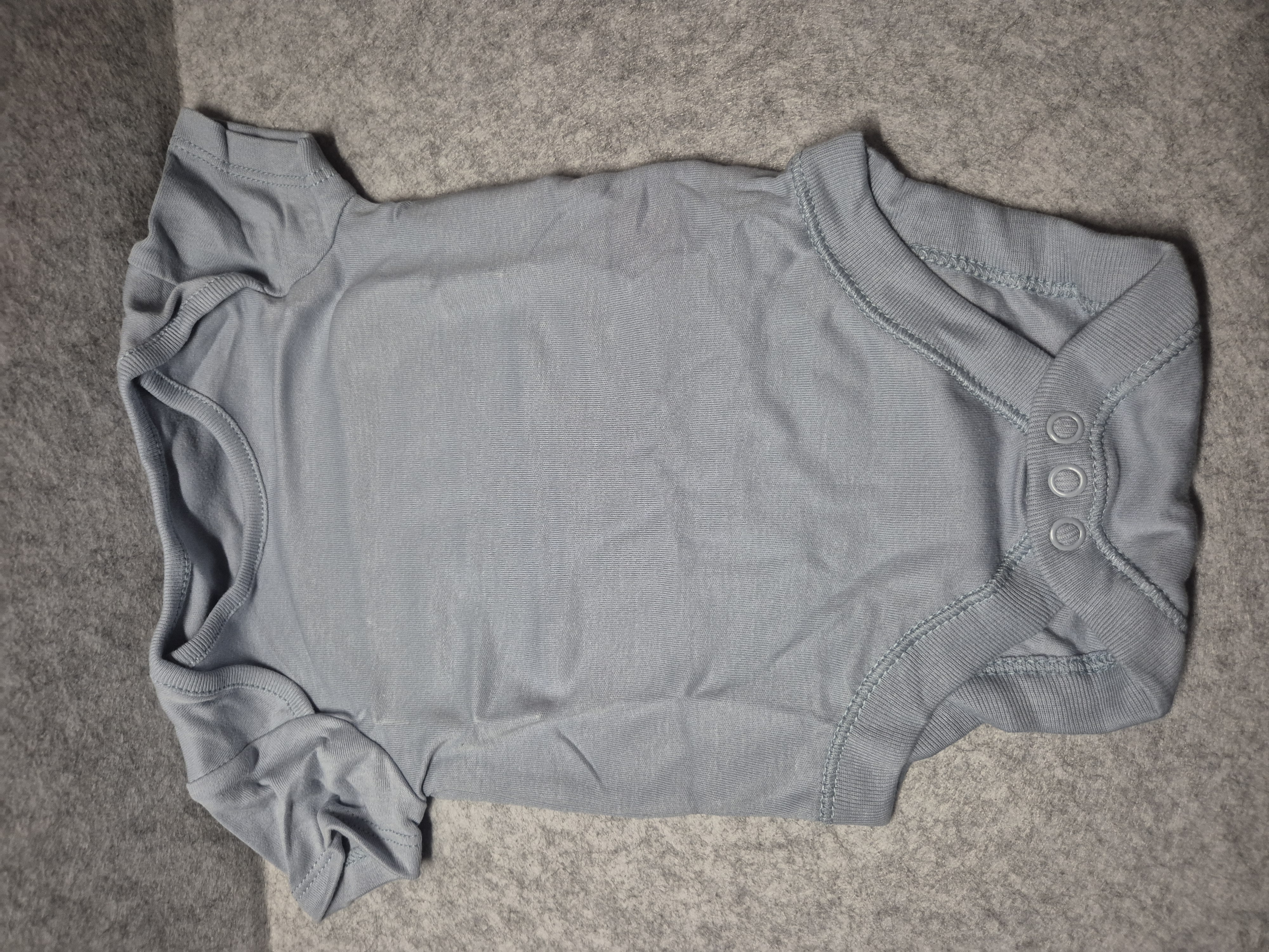 Short sleeve bodysuit