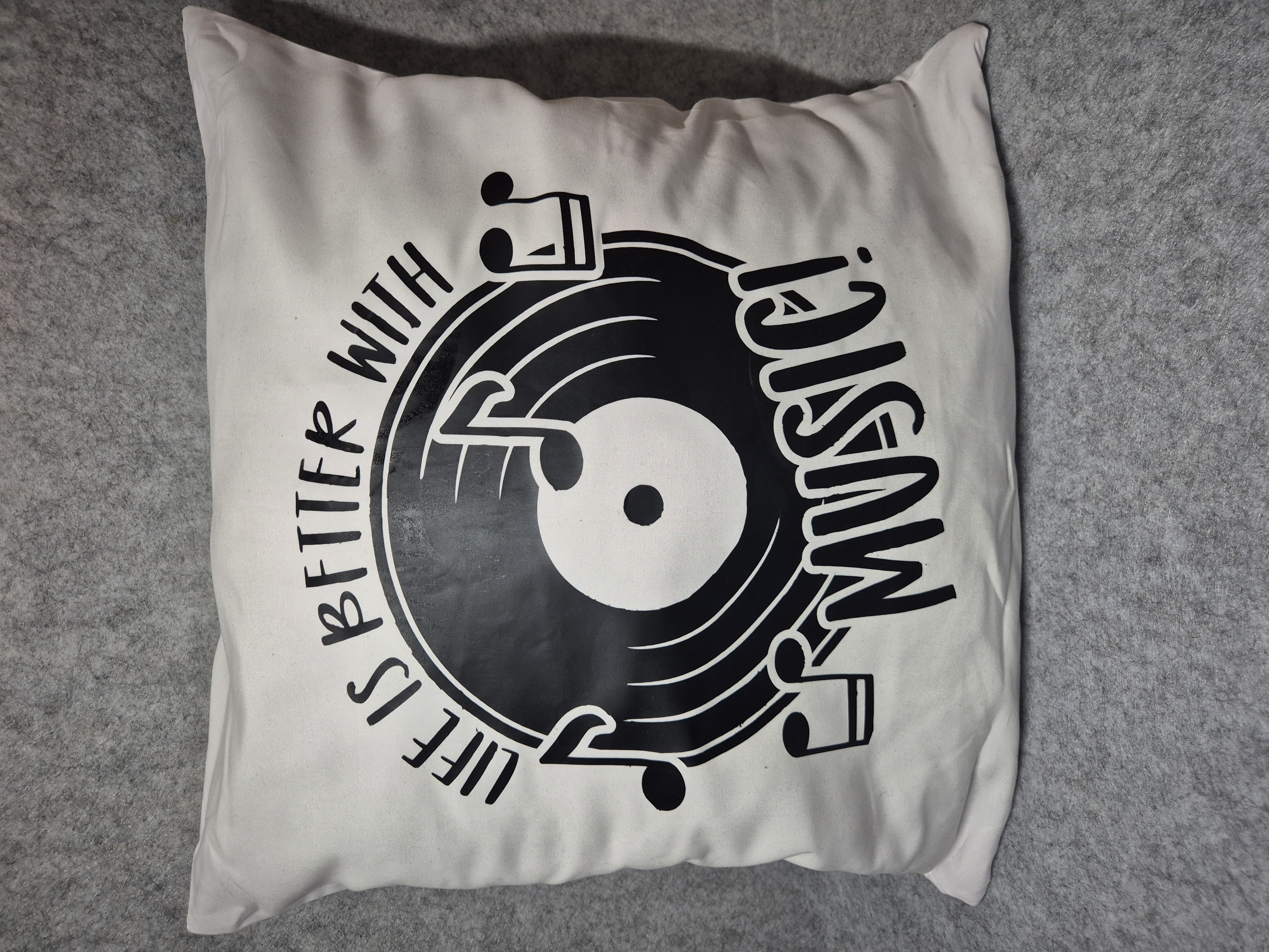 Cushion covers (Pack of 4)