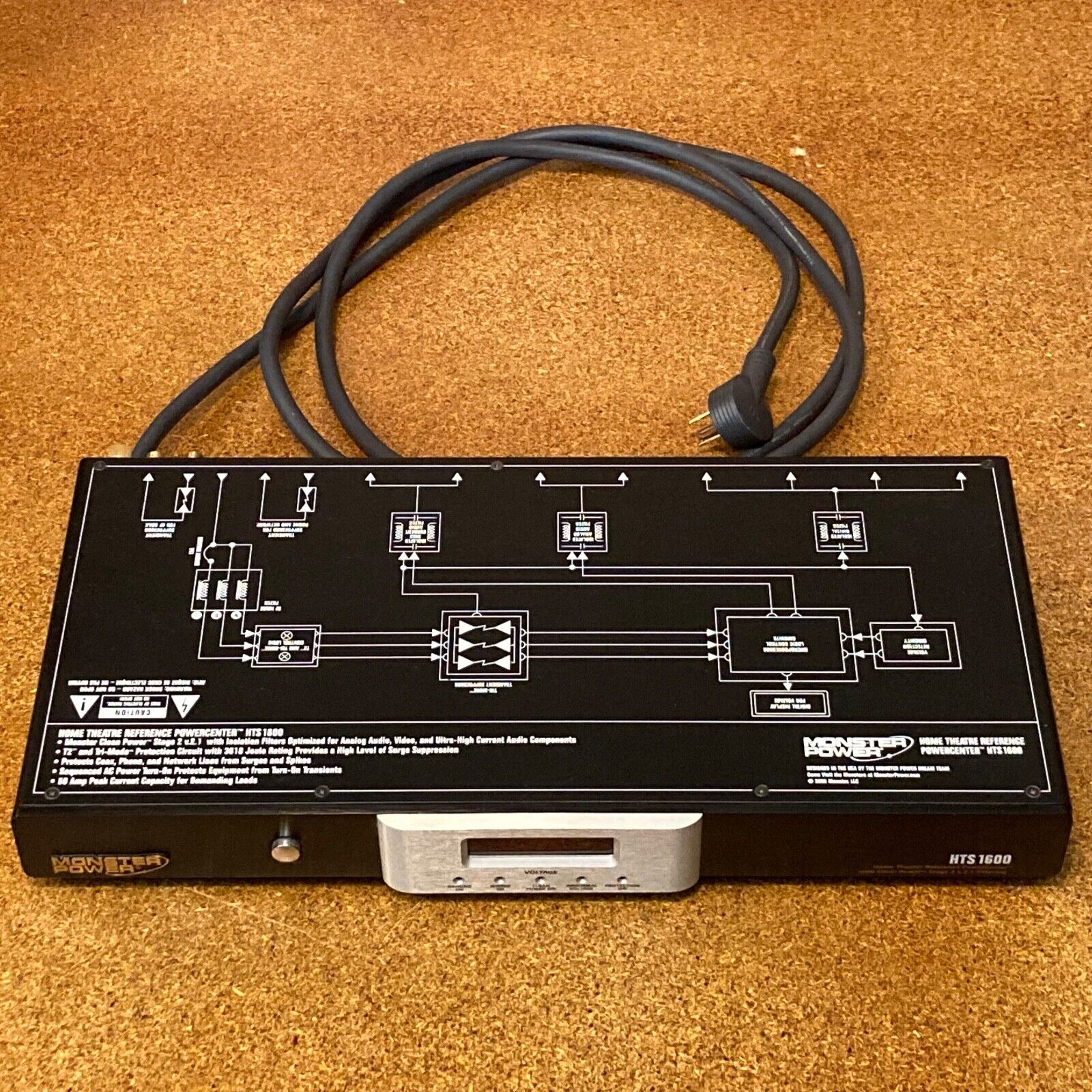 Monster Power HTS 1600 Home Theater Power Center