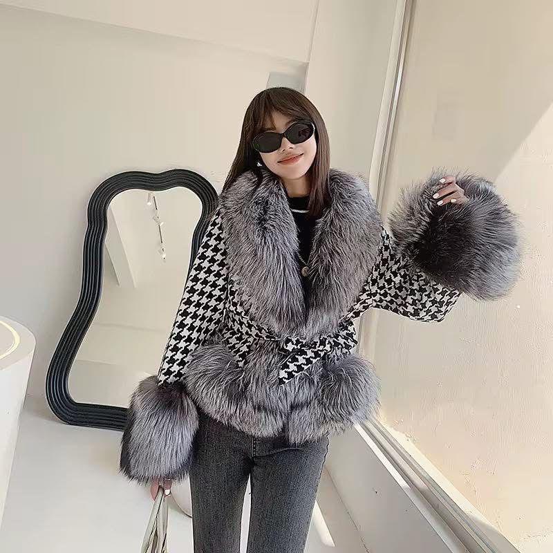Houndstooth Coat with Faux Fur Trim