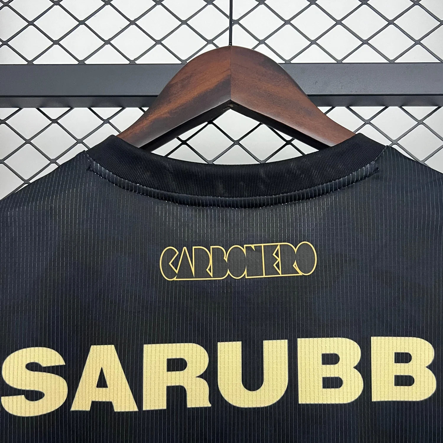 Remera Peñarol Alternativa Negra Carbon 2025