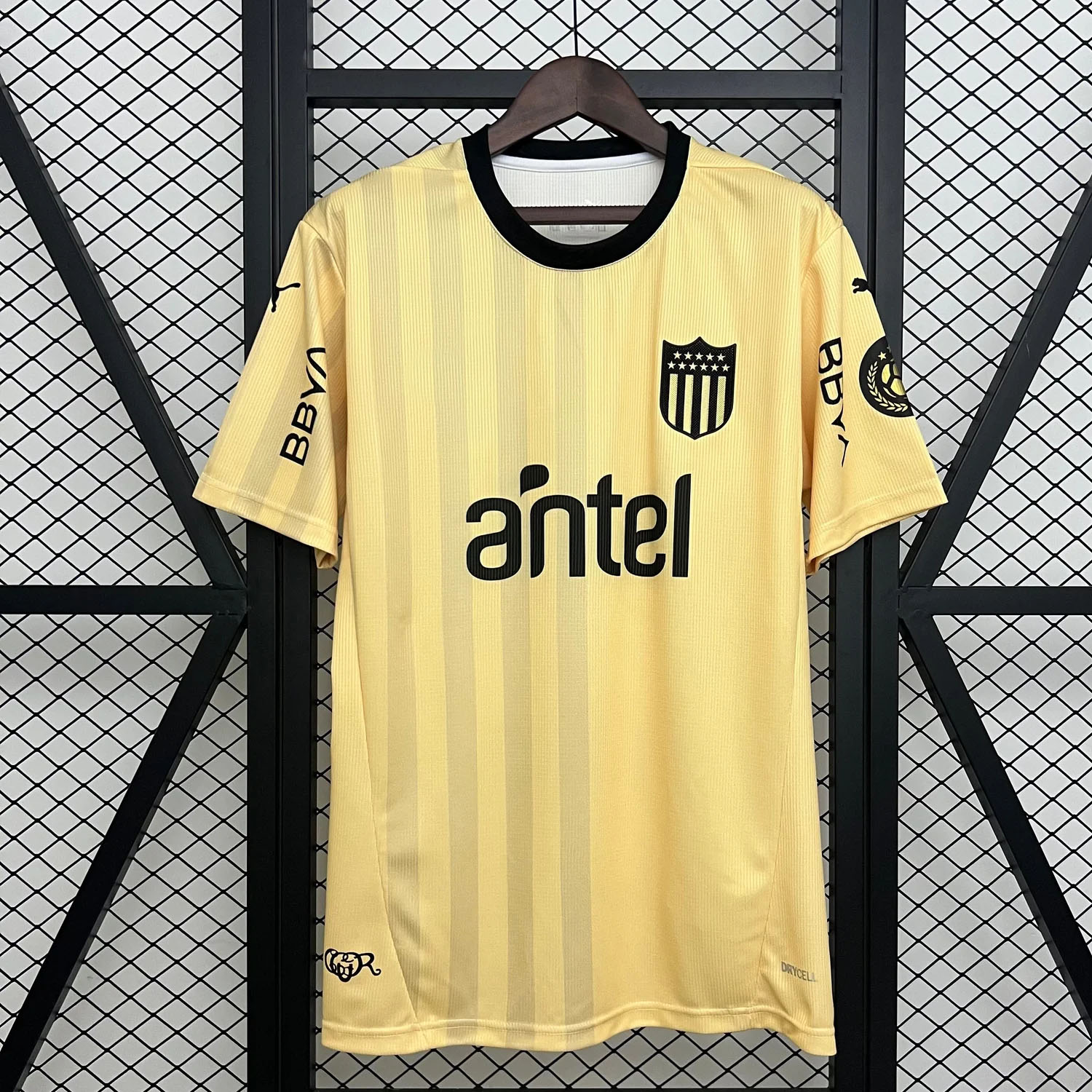 Remera Peñarol Tercera Dorada Oro 2025