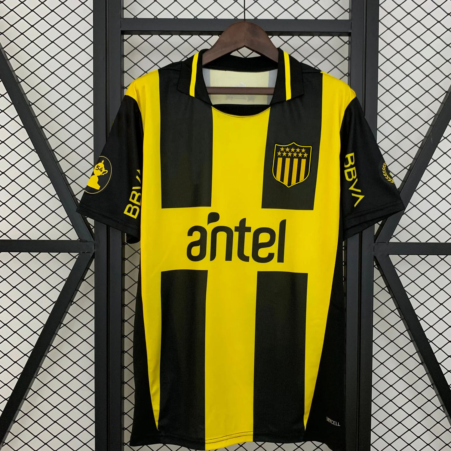 Remera Peñarol Titular 2025