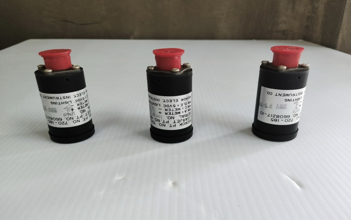 INDICATOR RUDDER TRIM