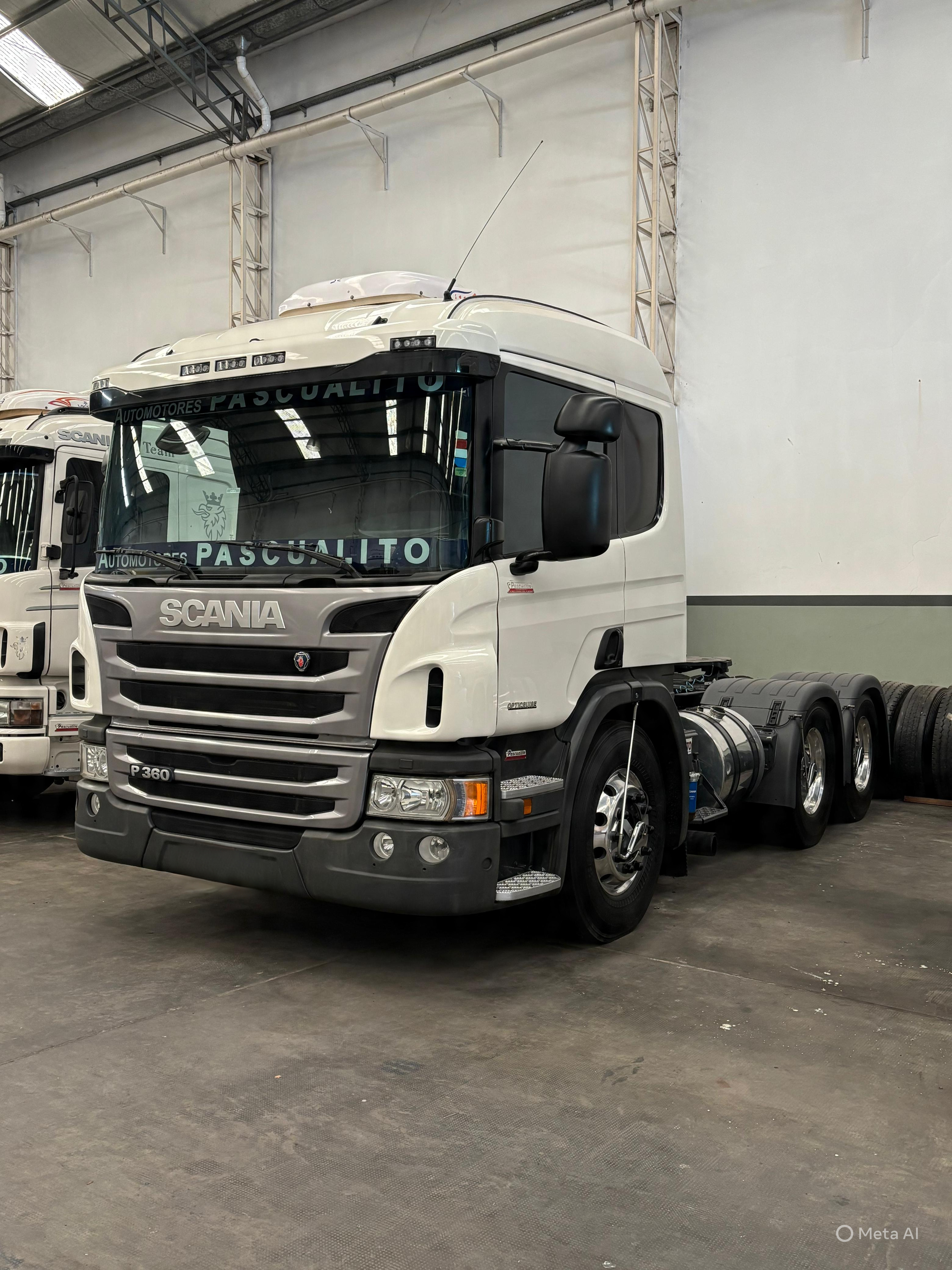 SCANIA - CAMIONES