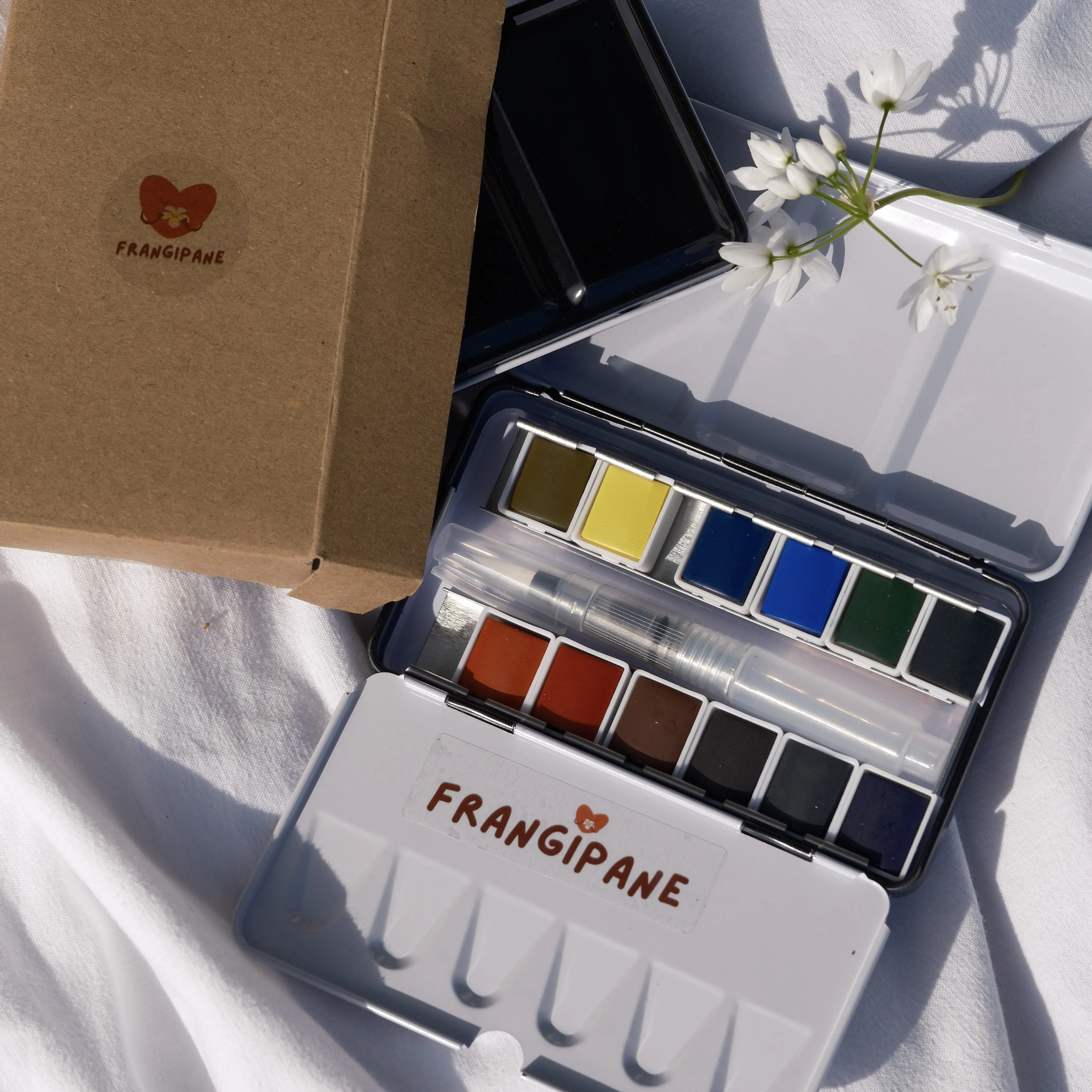 Palette aquarelle 12 godets