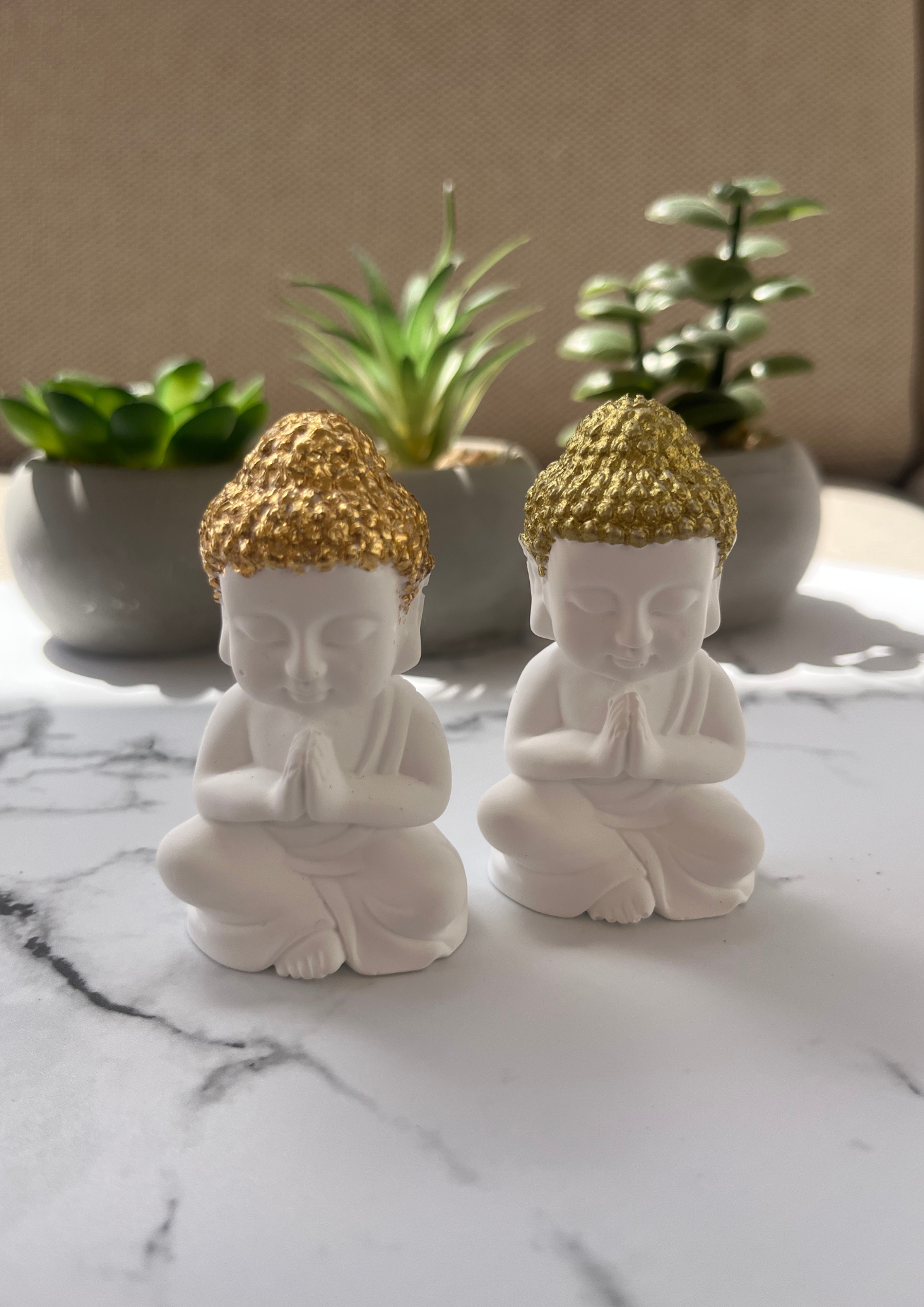 Figura de Buda en Resina Acrílica 