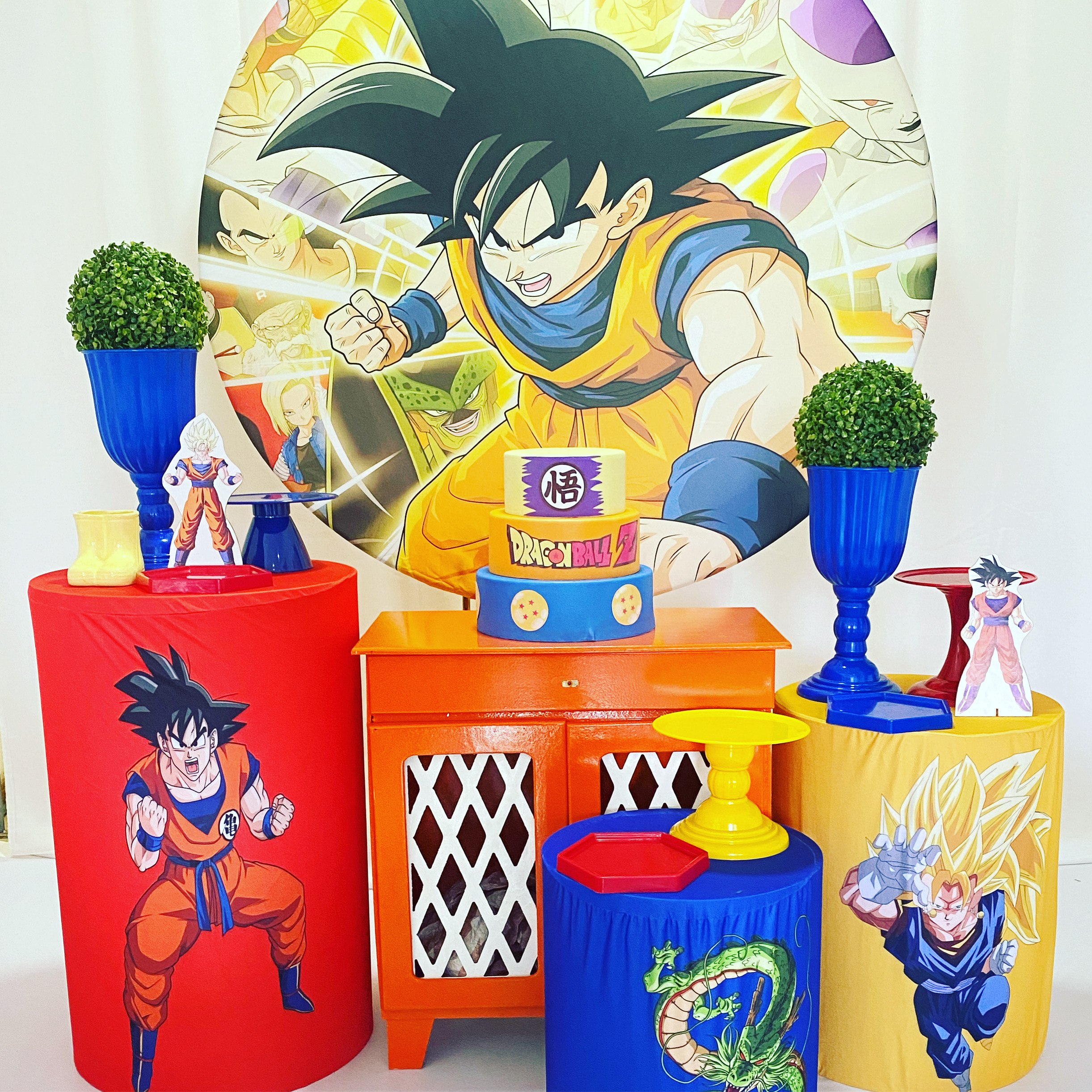 Pegue e Monte Dragon Ball Z - Locação