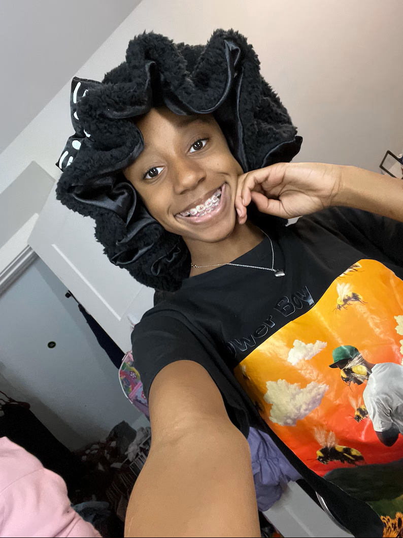 Mommy Kitty Bonnet