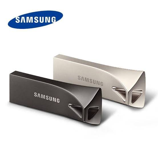 32GB USB Samsung 