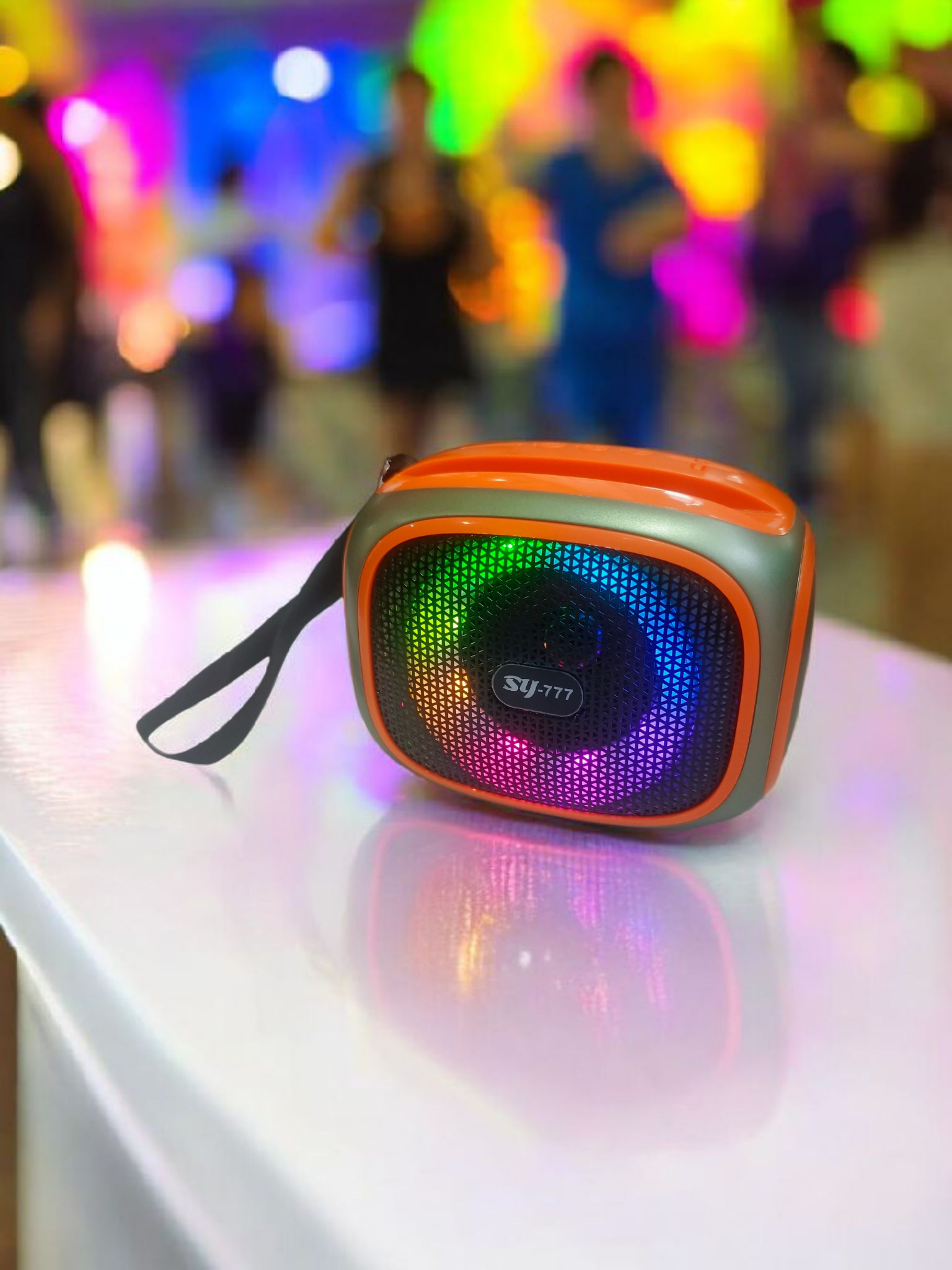SY-777 WIRELESS SPEAKER