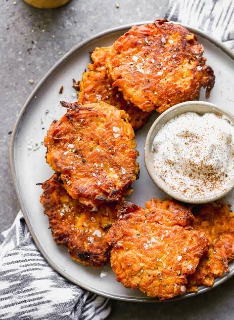 Potatoes latkes