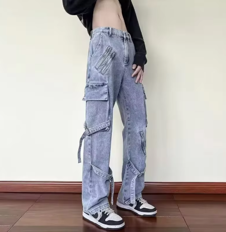 Baggy Washed Cargo Jeans