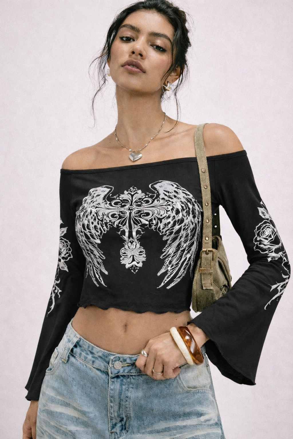 CAMISETA CUELLO BOTE ESTAMPADO