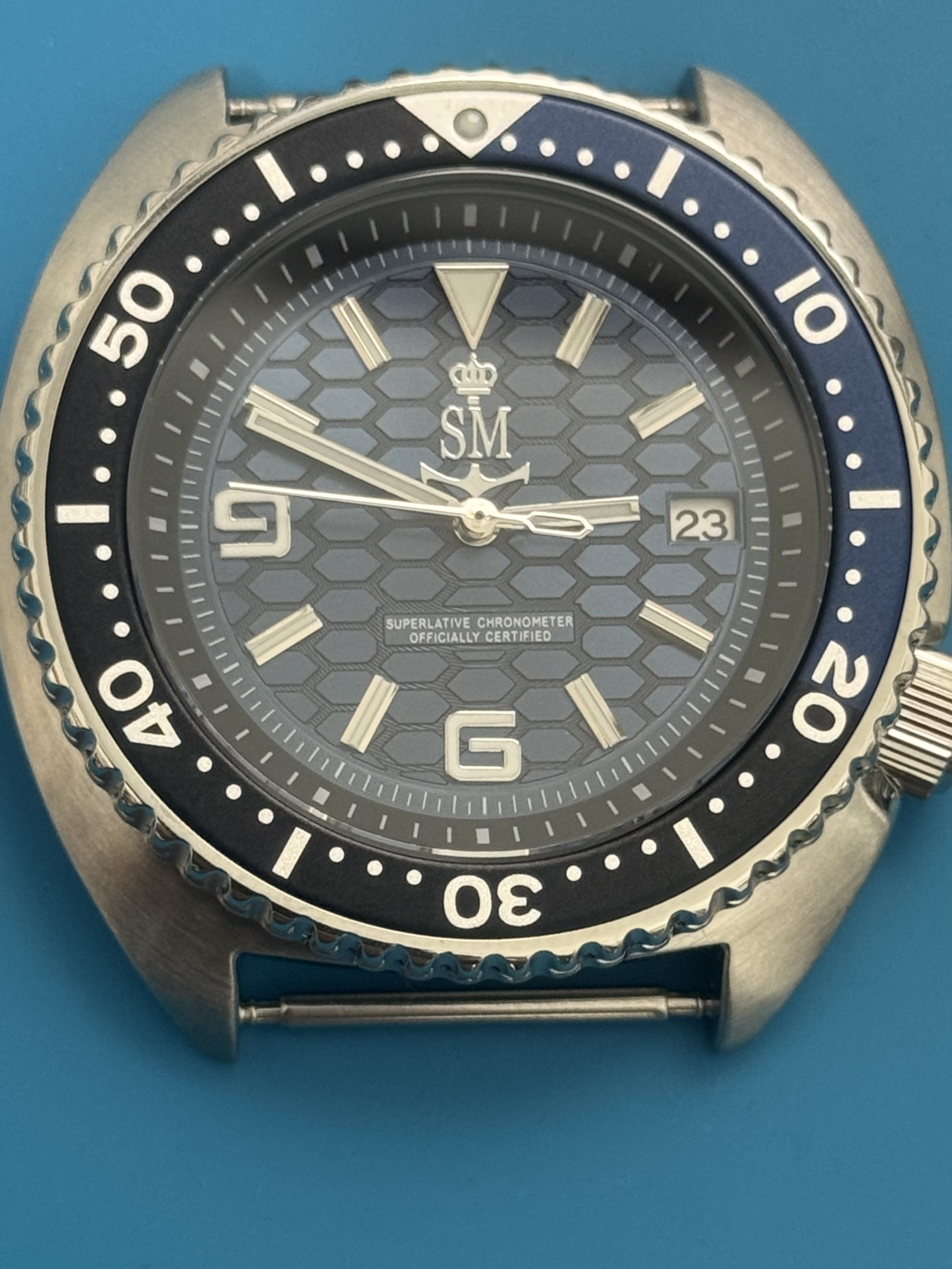 Relojes personalizados únicos, ejemplo reloj Salvamento Marítimo