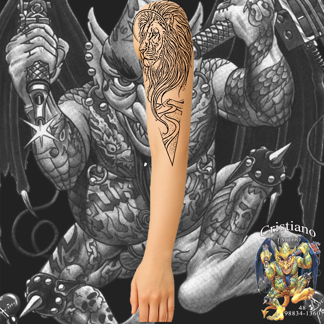 Tatuagem Retrato de Leõe sobre areia deserto