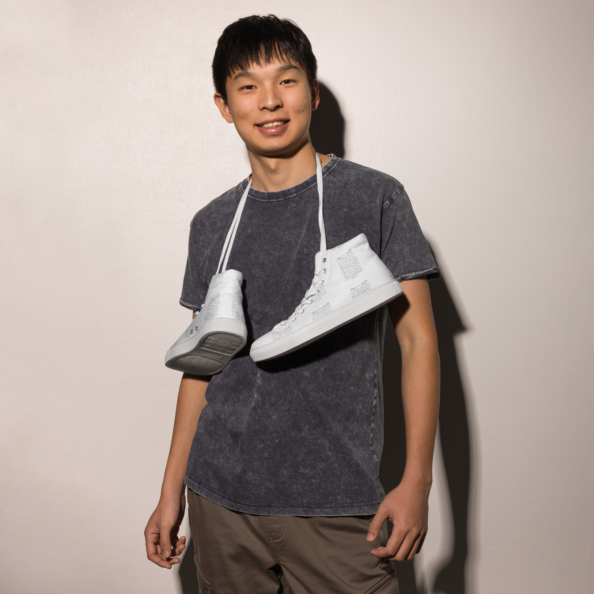 PSALMS 23 Men’s high top canvas sneakers