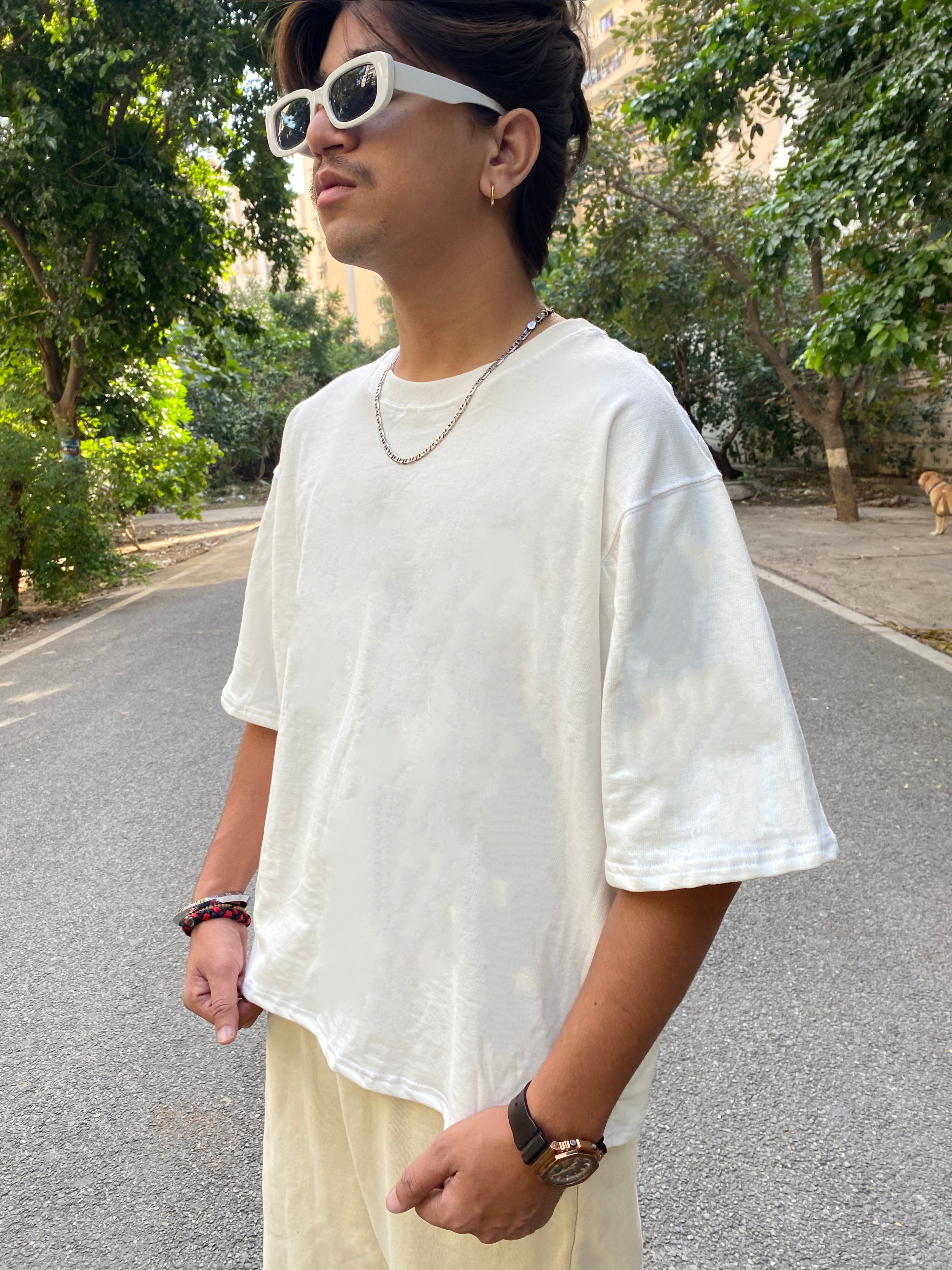 solid white