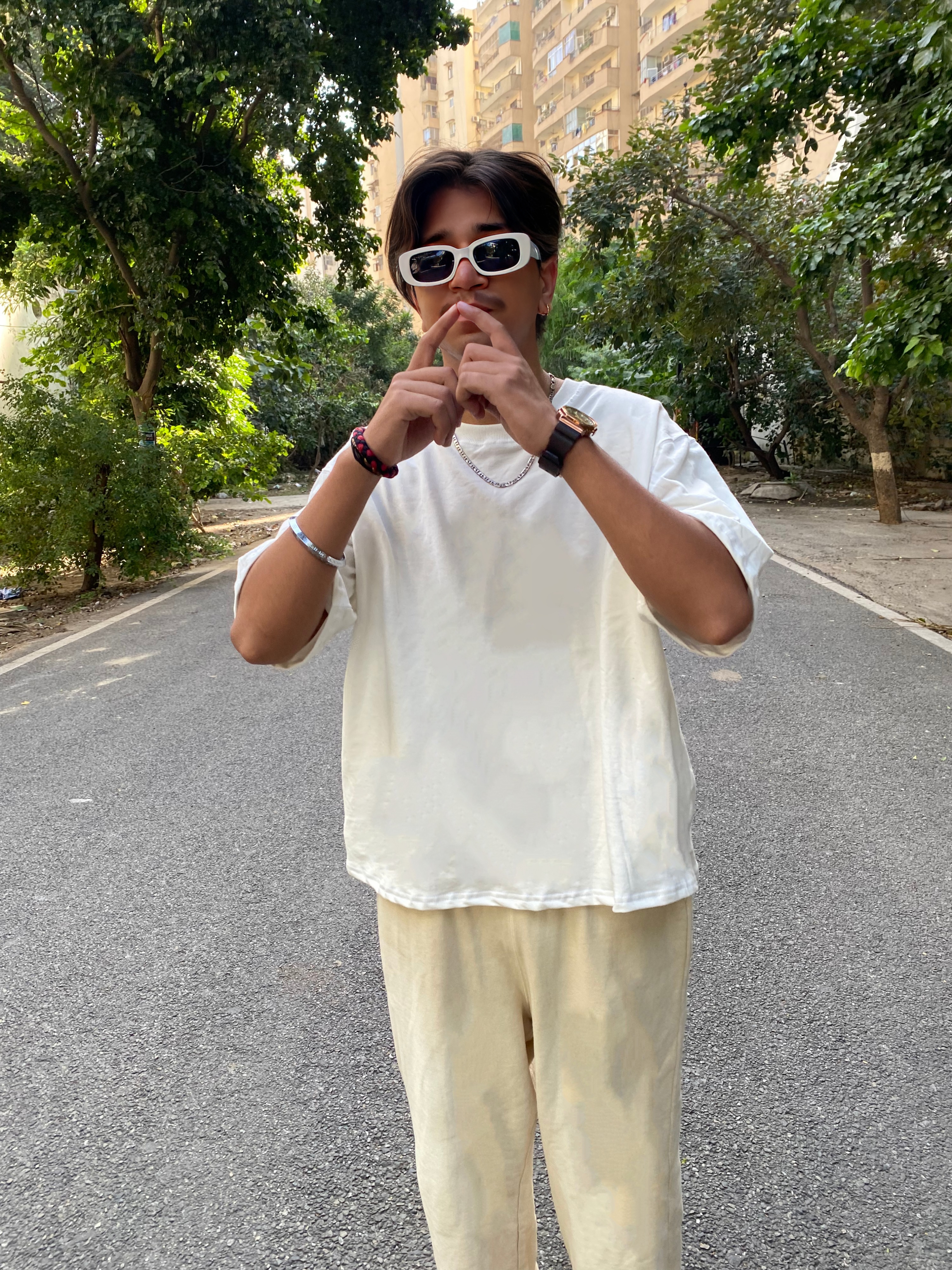solid white