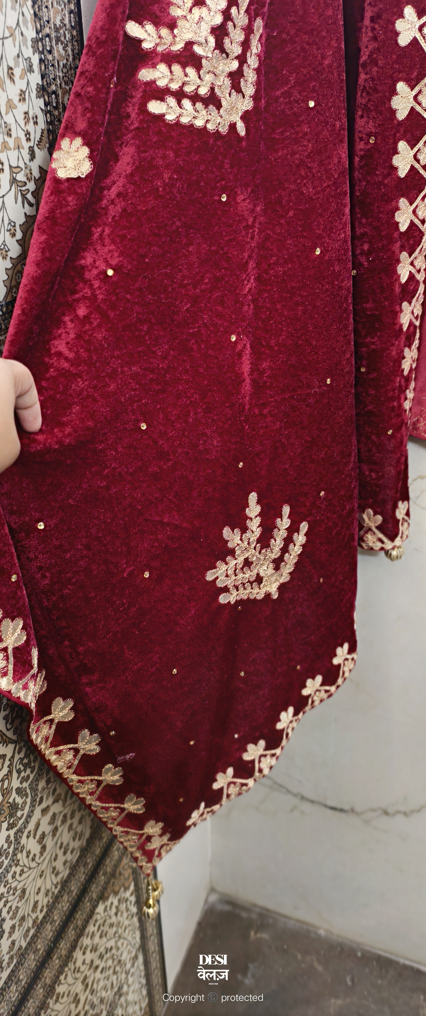 Maroon Velvet Dupatta