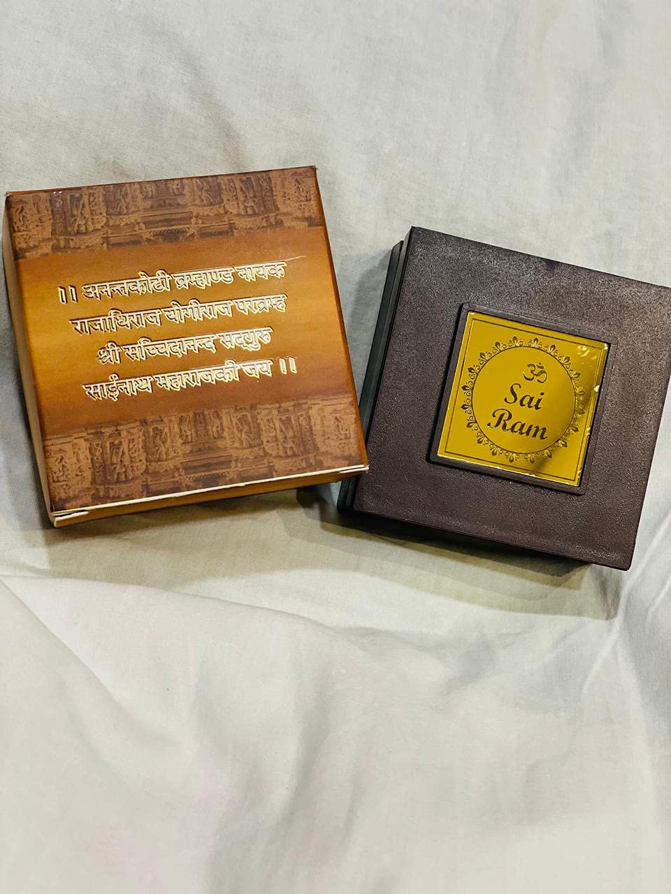 Sai Divya Gold Plated Shirdi Sai Baba with Paduka with Decorative Wooden Box