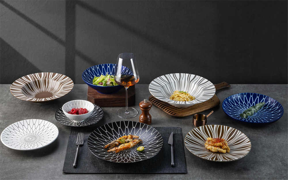 Geometric Patterned Porcelain Dinnerware Set