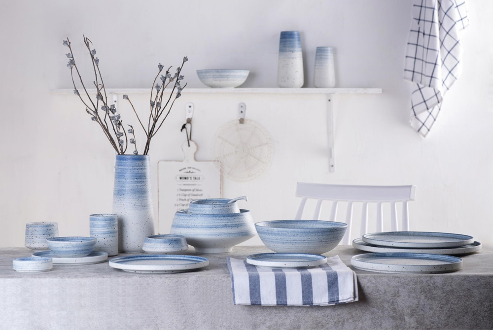 Blue Gradient Ceramic Dinnerware Set