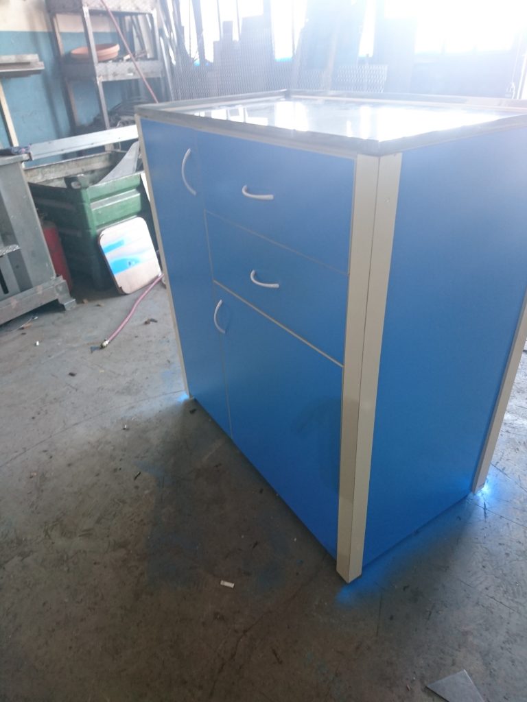 Paslanmaz Takım Dolabı