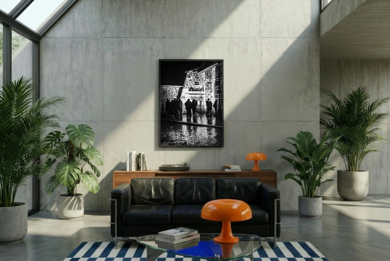 Sur le parvis de l'église