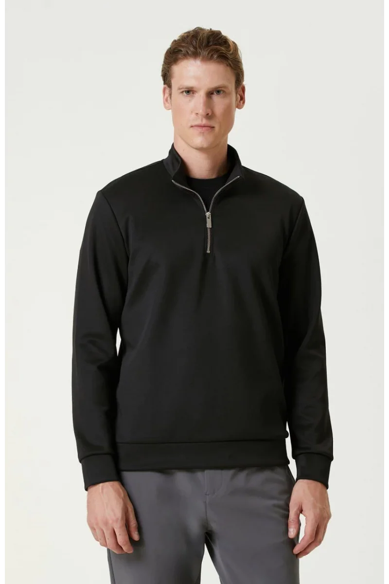 Siyah Fermuarlı Sweatshirt