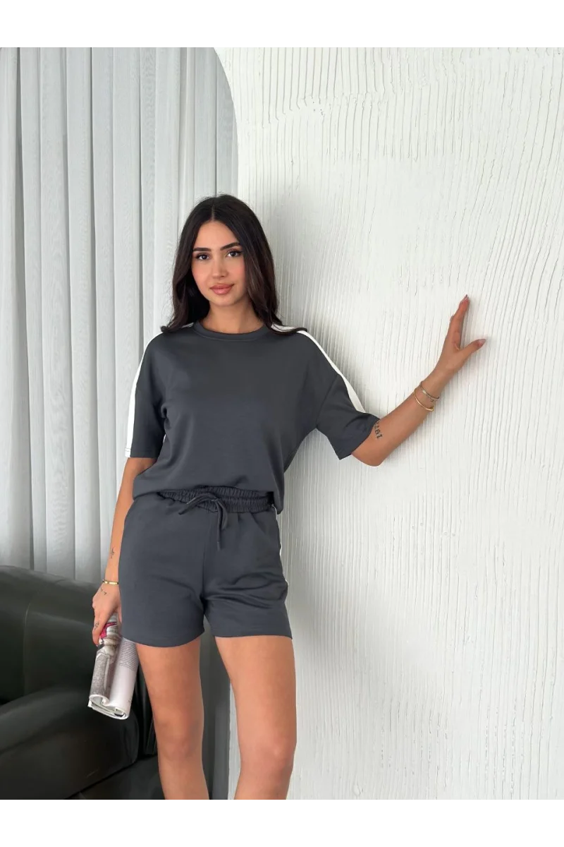 Yumuşak dokulu Kumaş Kadın Parçalı Bisiklet Yaka T-shirt Kısa Şort İkili Takım - Antrasit