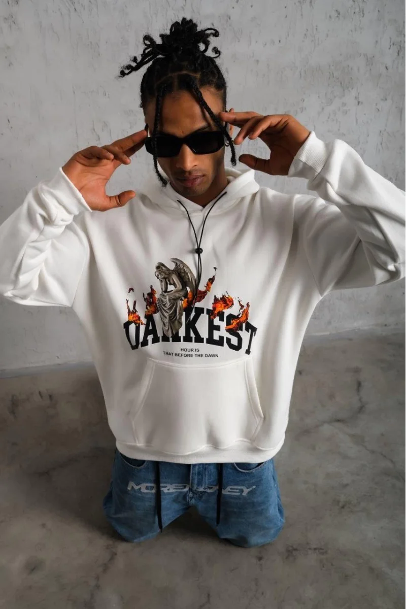 Darkest Baskılı Beyaz Sweatshirt