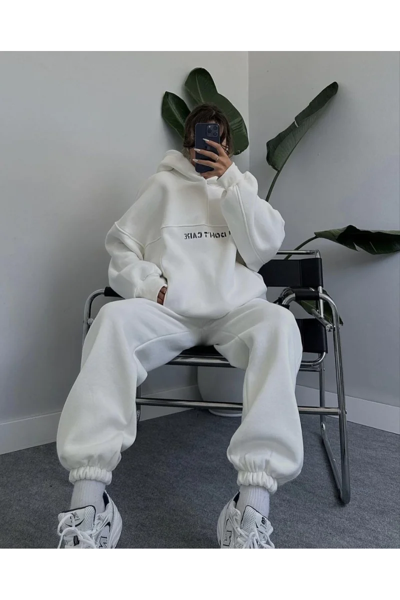 Nakış İşlemeli Üç İplik Sweat Takım- Beyaz