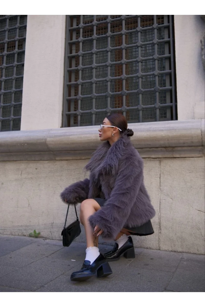 Salaş Sakallı Yumuşak Dokulu Yakalı Cepli Suni Kürk - füme