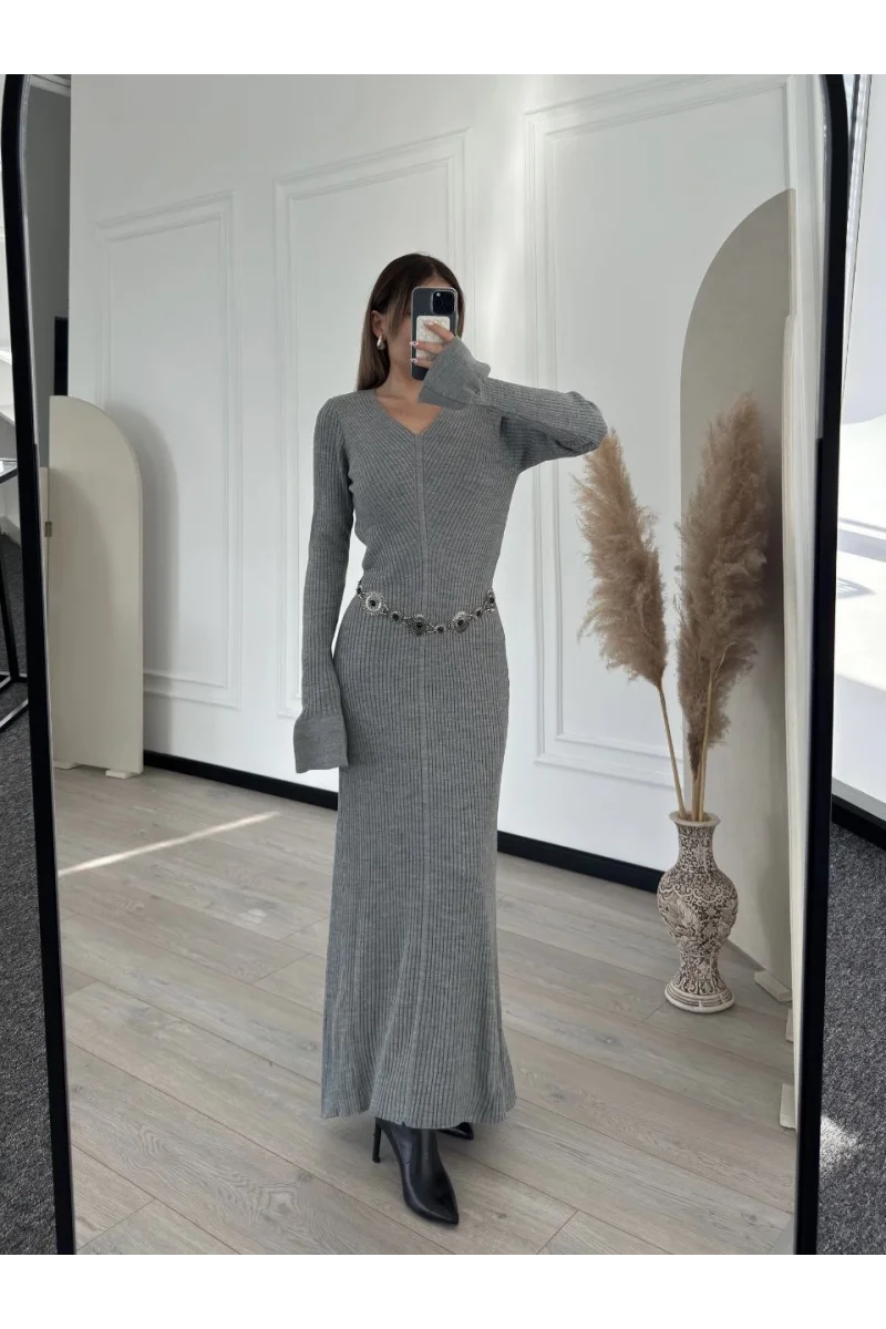 V Yaka Fitilli Uzun Elbise- Gri