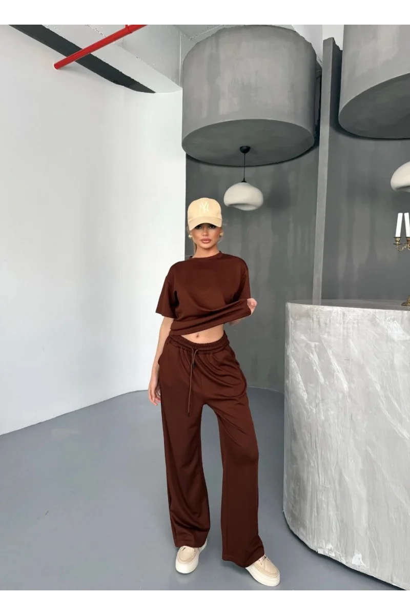 Osy Modal Yumuşak Dokulu Kumaş Kısa Kollu Bluz Rahat Pantalon ikili Takım - Kahverengi