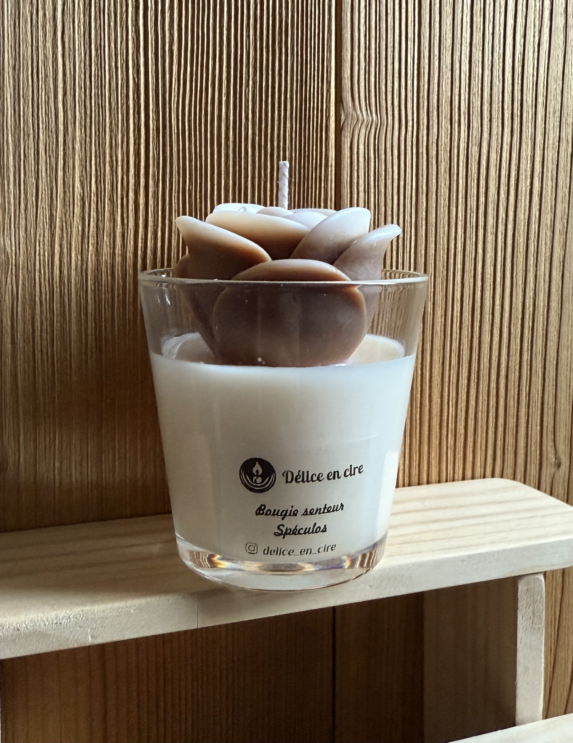 Bougie avec Rose brun clair 