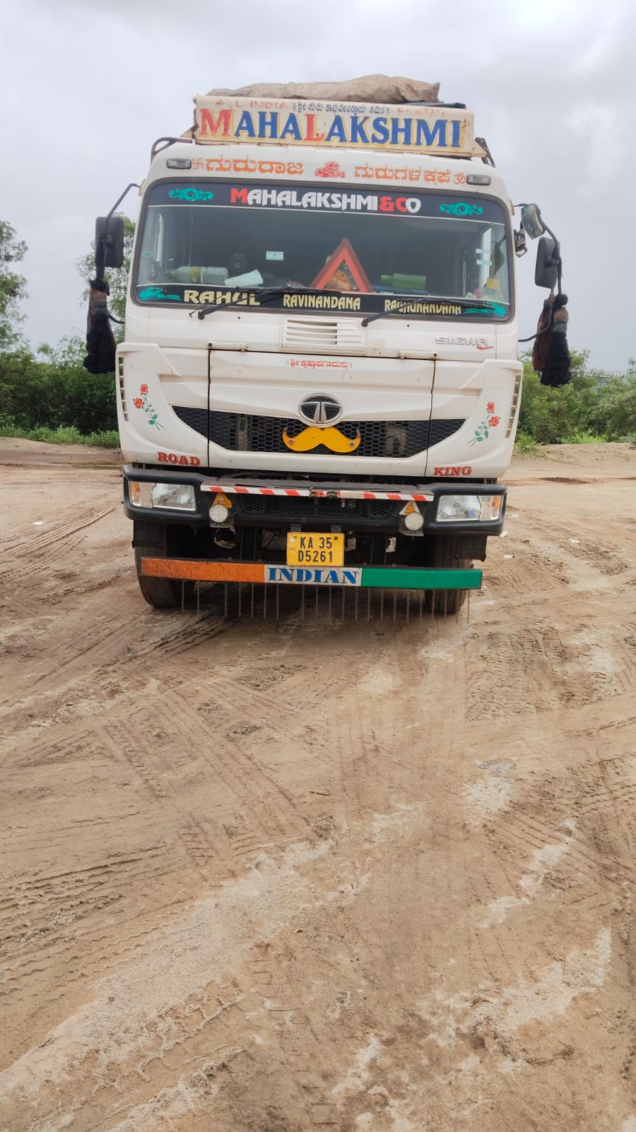 Tata Signa 16 Wheel Used Trucks 4830 - 2023