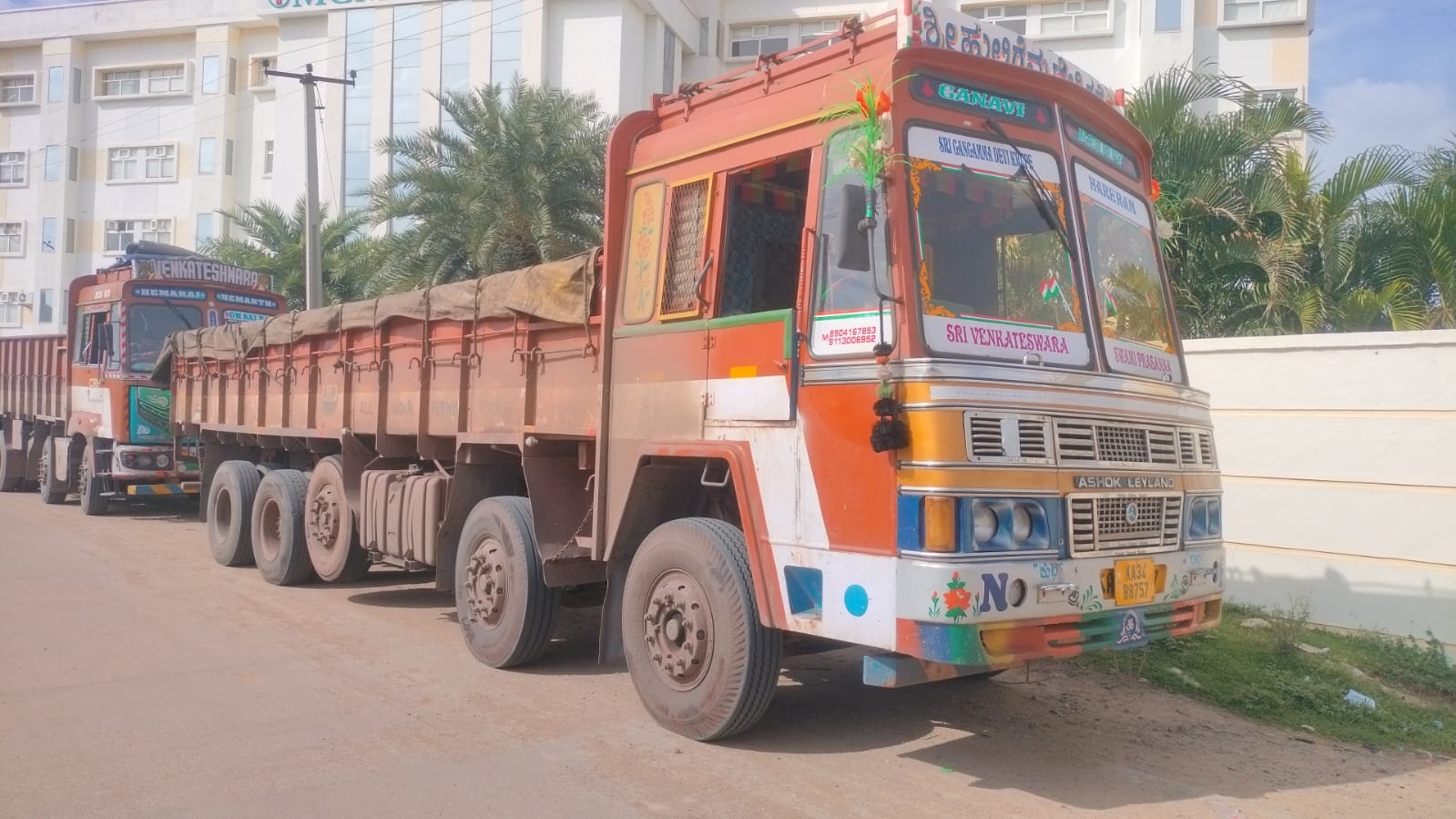 Ashok Leyland 14 Wheel 2019 Model Used Truck