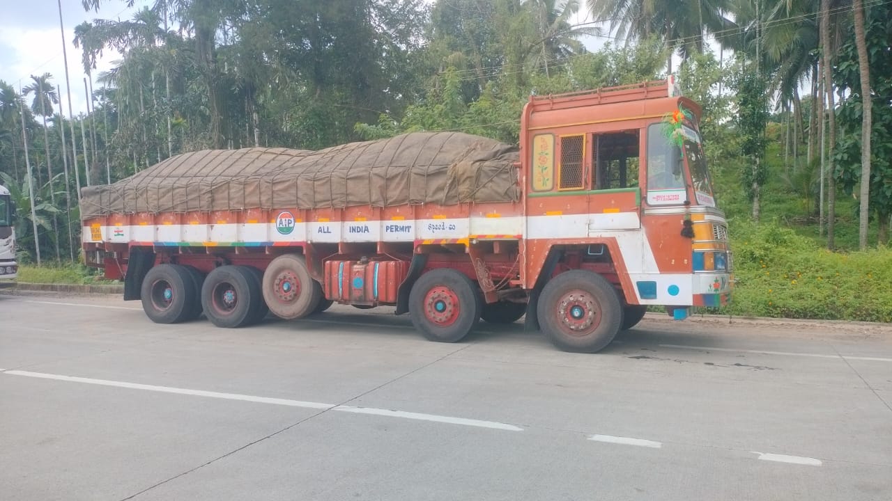 Ashok Leyland 14 Wheel 2019 Model Used Truck