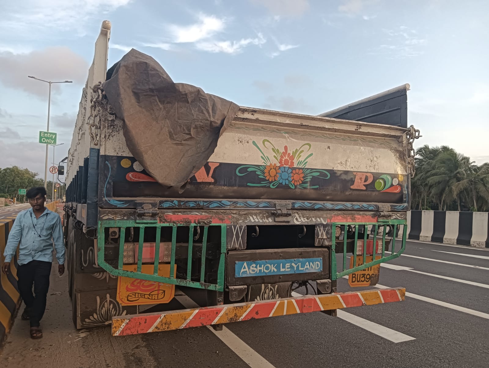 Lyland 16 wheel 2020 & 21