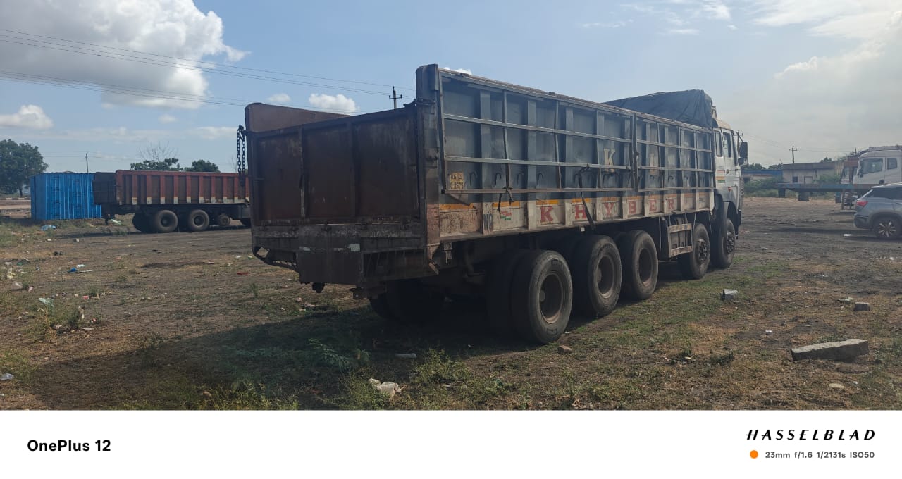 Tata Signa 16 Wheel 4825 Used Trucks 2022 Model 7 Numbers