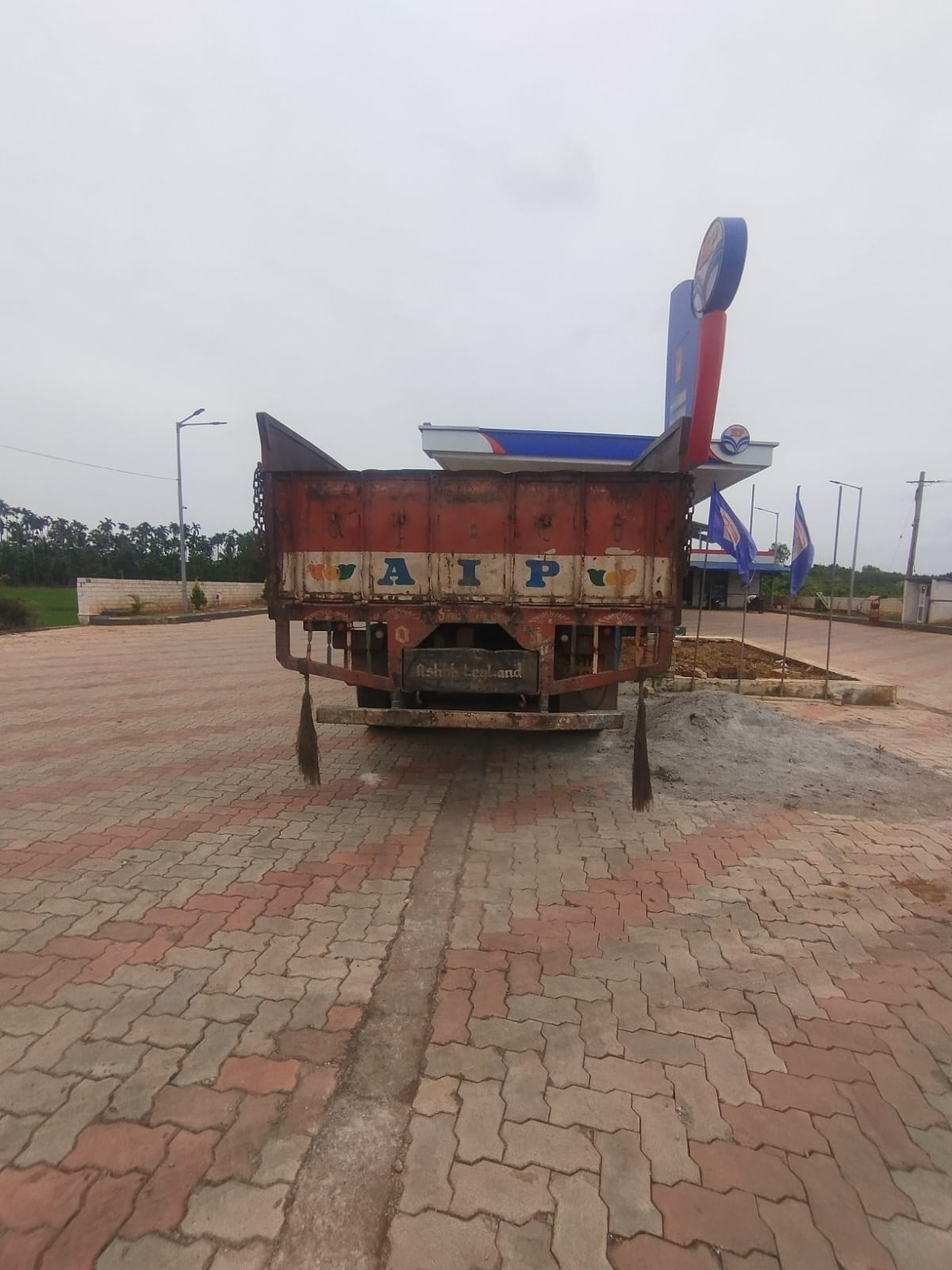 Lyland 16 wheel 2019