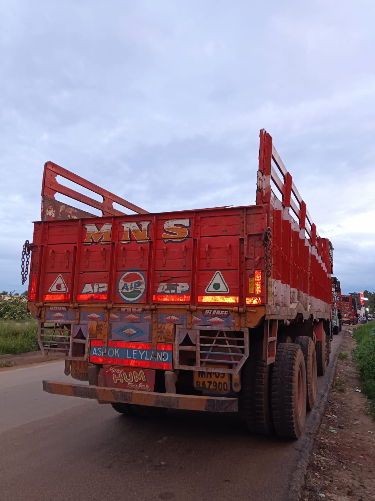 Leyland 12 Wheel 2012 Used Trucks 