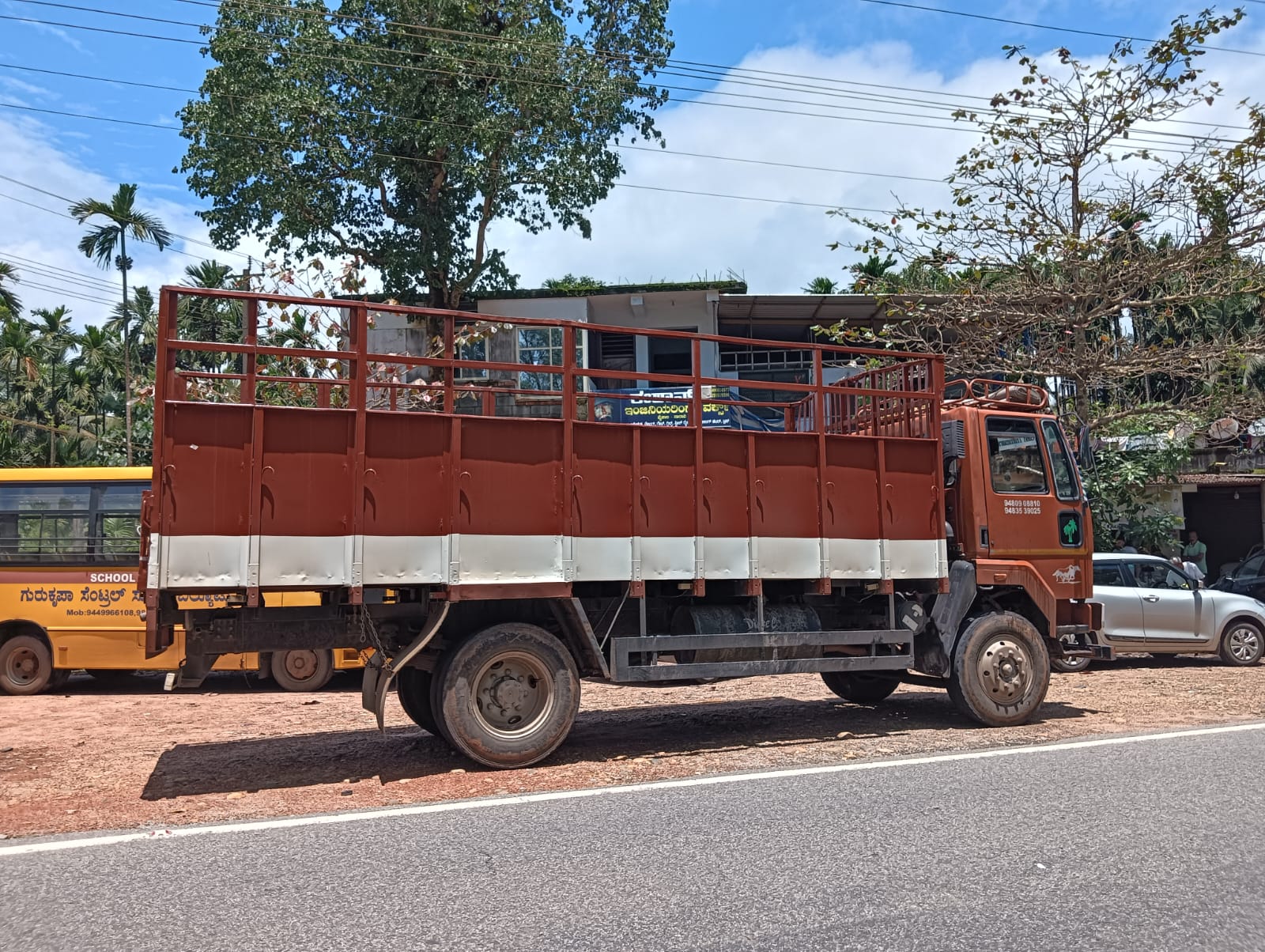 Leyland Ecomet 6 Wheel 9.5 Ton 2019 Model Used Truck
