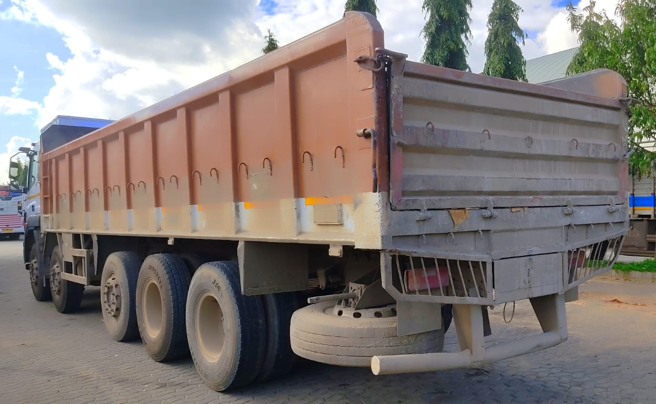 Bharat Benz 14 wheel 2018